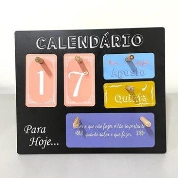 CALENDÁRIO MADEIRA 15X13 CM