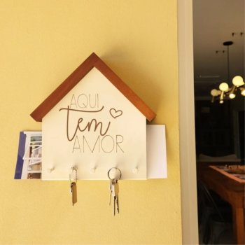 PORTA-CHAVE CASINHA AQUI TEM AMOR